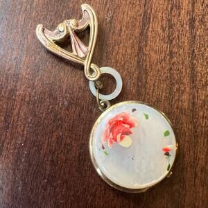 Vintage mother of pearl and gold tone locket brooch pin ￼